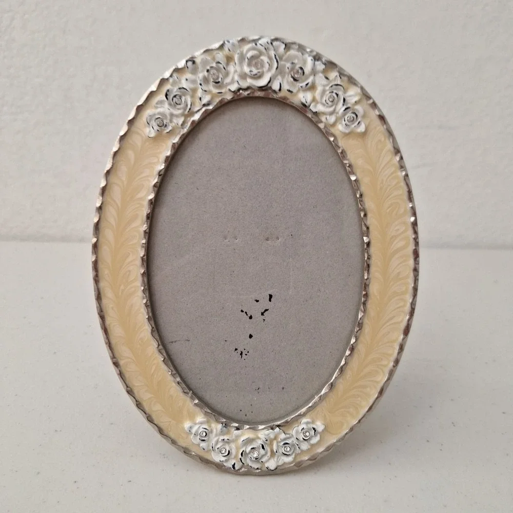 Vintage Ornate MCM 7.7
